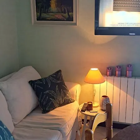 50 M Des Cures Joli Phannie Parking Wifi Debit Libre Avril Et Apres 24 Octobre Амели-ле-Бен-Палальда