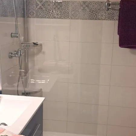 Apartment Phannie Renove 50m Cures Amelie-les-Bains-Palalda
