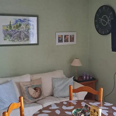 Phannie Renove 50m Cures Apartment