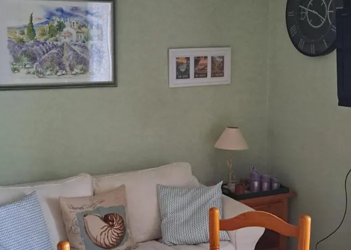 50m Des Cures Grand Phannie Jolie Vue Parking Wifi Qq Dispo Sur L été Et Libre Du 24 Octobre à Mi Décembre Appartement